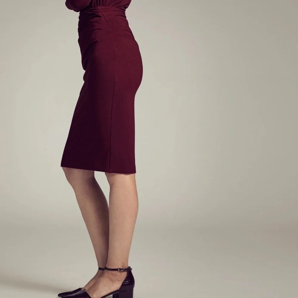 MM Lafleur burgundy red cinched body on midi skirt - Picture 3 of 6